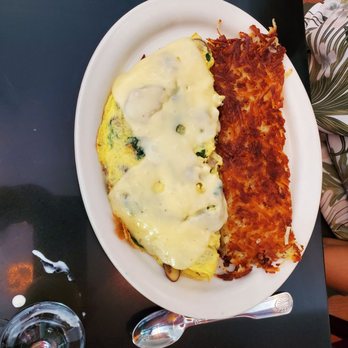 Russell's - Mushroom, Spinach and Cheese Omelet - American Near Me - Pasadena, California Russell's - Mushroom, Spinach and Cheese Omelet - American Near Me - Pasadena, California