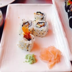 Korea House - Maki concombre mariné crevette tempura simple et efficace