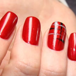 Nail X pert - Referenz einer komplettfarbigen Gelmodellage.