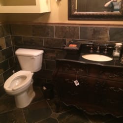 That's Haute - A+ on the clean bathroom! :)