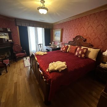 Nagle Warren Mansion B&B - Bed & Breakfast Near Me - Cheyenne, Wyoming Nagle Warren Mansion B&B - Bed & Breakfast Near Me - Cheyenne, Wyoming