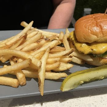 PopStroke Surf Lounge - Smash burger - Mini Golf Near Me - The Colony, Texas