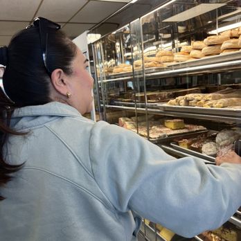 Chapala Bakery #1 - Bakeries Near Me - Montebello, California