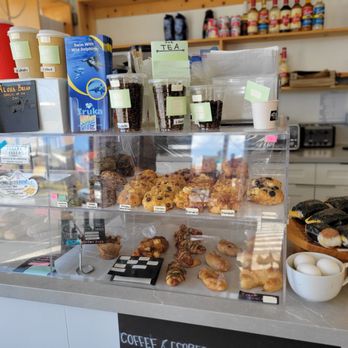Aloha Bakehouse & Cafe - Cafes Near Me - Honolulu, Hawaii