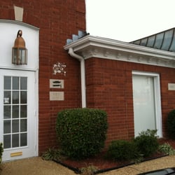 Elite Educational Seminars - This is the entrance. There's no sign (anywhere), so you'll have to trust me.