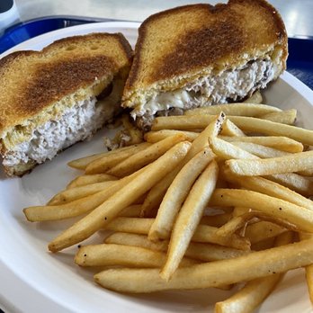 Deemers American Grill - Tuna Melt with Fries - American Near Me - Laguna Niguel, California Deemers American Grill - Tuna Melt with Fries - American Near Me - Laguna Niguel, California