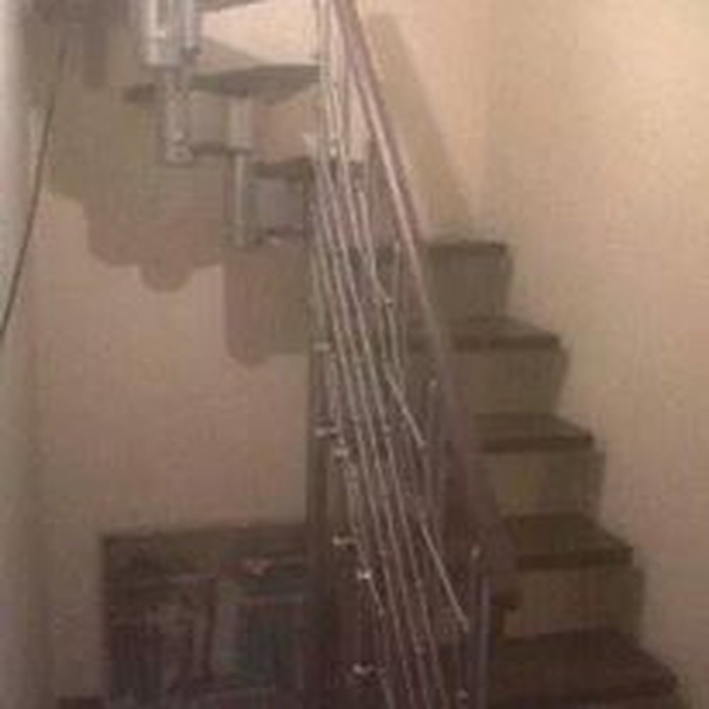 Travel Info — Girl from Naples, image size:1000x1000