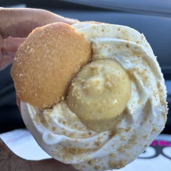Pinkbox Doughnuts - Banana pudding donut - Donuts Near Me - Primm, Nevada Pinkbox Doughnuts - Banana pudding donut - Donuts Near Me - Primm, Nevada
