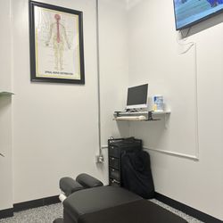Turning Point Chiropractic - Exam room
