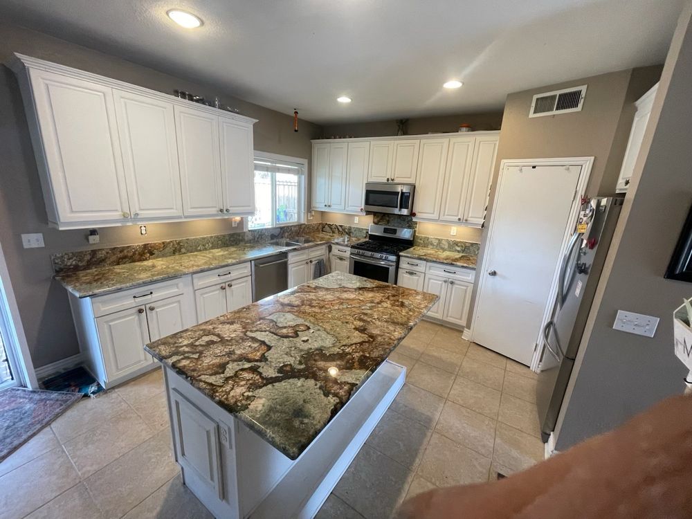 La Roca Marble and Granite - countertop fabricator in Hemet, CA