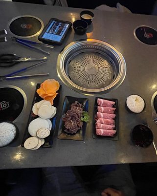 KPOT Korean BBQ & Hot Pot by null