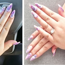 Purple marble nail design with gold foils done by Emily.