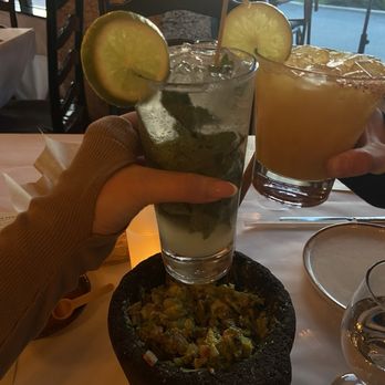 Besito Mexican Restaurant - Roslyn NY - El Mango Margarita - Mexican Near Me - Roslyn, New York Besito Mexican Restaurant - Roslyn NY - El Mango Margarita - Mexican Near Me - Roslyn, New York