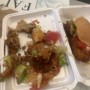 Taqueria Morelia - This chicken was so rubbery it fell out of the breading ... terribke experience ... save ur money! - Mexican Near Me - Homestead, Florida