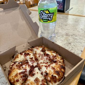 Mountain Mike's Pizza - 10.30.23 Kings won Halftime Challenge... free mini 1-topping pizza w/ soda purchase - Pizza Near Me - Roseville, California Mountain Mike's Pizza - 10.30.23 Kings won Halftime Challenge... free mini 1-topping pizza w/ soda purchase - Pizza Near Me - Roseville, California
