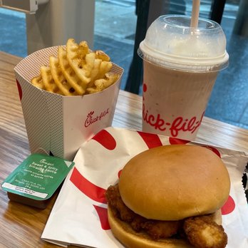 Chick-fil-A - Fast Food Near Me - Toronto, Ontario