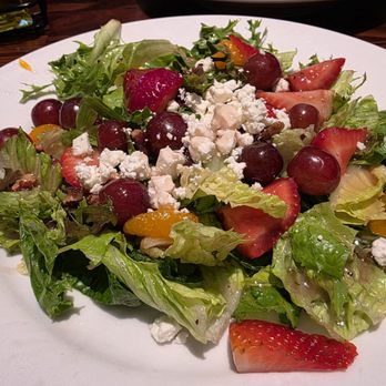 LongHorn Steakhouse - Fresh salad with grapes, strawberries, walnuts and cheese in a bright vinegar dressing. - Steakhouses Near Me - Franklin, Massachusetts