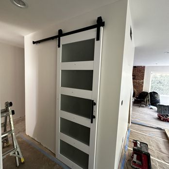 Smarts Hands - Sliding door installation. Professional smart service! Hight quality and service! Palos Verdes, CA - Handyman Near Me Smarts Hands - Sliding door installation. Professional smart service! Hight quality and service! Palos Verdes, CA - Handyman Near Me