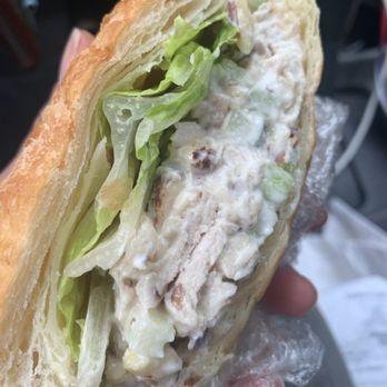 Laura’s Cafe & Bakery - Bakeries Near Me - La Habra, California