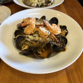 Sapore Express - Squid ink pasta - Italian Near Me - San Mateo, California Sapore Express - Squid ink pasta - Italian Near Me - San Mateo, California