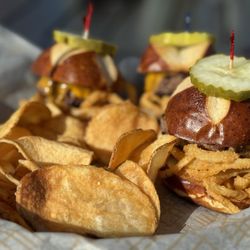 Westwynd Golf Course - Detroit Pub Sliders