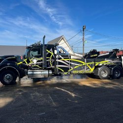 Cow Creek Towing