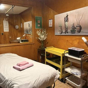 Bodyscrub And Massage - Beauty & Spas Near Me - Studio City, California Bodyscrub And Massage - Beauty & Spas Near Me - Studio City, California