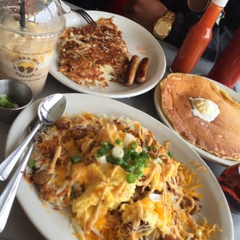 The Pan - Loaded hash $10 w/ add'l sides al la carte for ~$7. - Pizza Near Me - Long Beach, California The Pan - Loaded hash $10 w/ add'l sides al la carte for ~$7. - Pizza Near Me - Long Beach, California