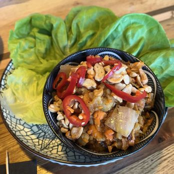 Ernest Chinese - Lettuce wraps - Chinese Near Me - Chattanooga, Tennessee