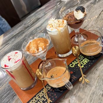 Pour and Decor - Coffee & Tea Near Me - St. Petersburg, Florida