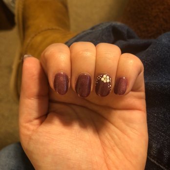 Lavish Nails - Gel polish w/ design - Nail Salons Near Me - Vancouver, Washington Lavish Nails - Gel polish w/ design - Nail Salons Near Me - Vancouver, Washington