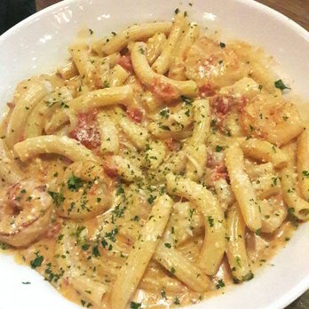 Maggie McFly's - Shrimp & Scallop Alla Vodka - New American Near Me - Virginia Beach, Virginia