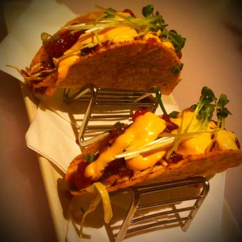 Cafe Julia - Ahi poke taco - Cafes Near Me - Honolulu, Hawaii Cafe Julia - Ahi poke taco - Cafes Near Me - Honolulu, Hawaii