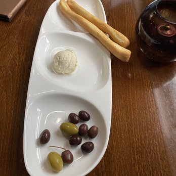 FERRO - Olives - Pizza Near Me - Idyllwild, California