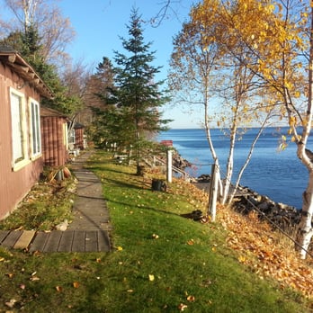 Paradise On The Bay - One and two bedroom cabins - Vacation Rentals Near Me - Paradise, Michigan