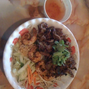 Pho Nhu Vu - Grilled prawn and pork bún - Vietnamese Near Me - Bear, Delaware