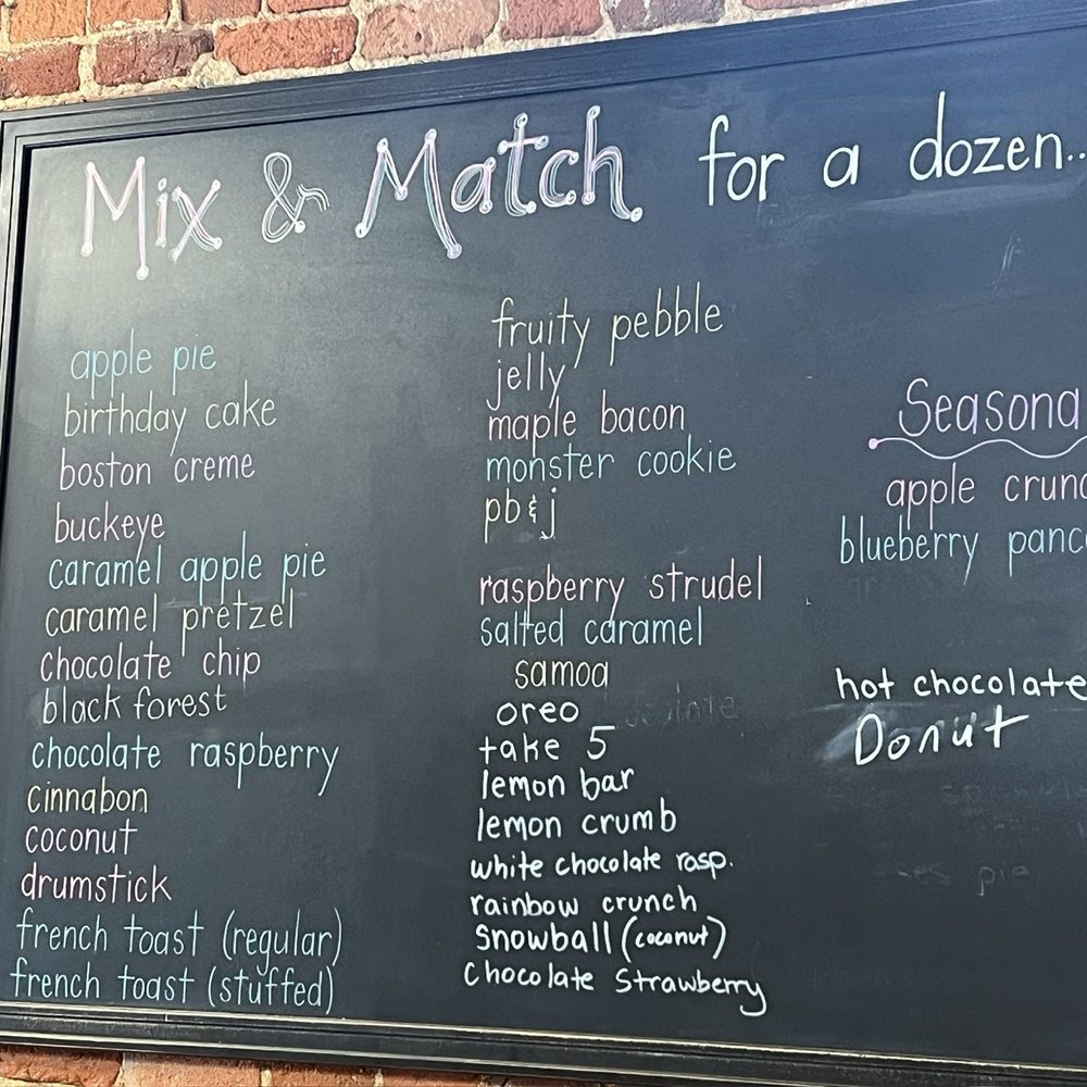Circles on the Square - Donuts Near Me - Medina, Ohio