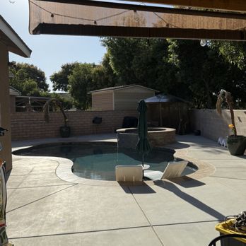 California Custom Pools - Pool & Hot Tub Service Near Me - Temecula, California