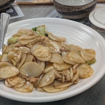Luyixian - Fried Rice Cake with Shredded Pork - Shanghainese Near Me - Alhambra, California