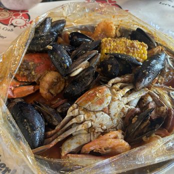 Mr. & Mrs Crab - Crab, shrimp with no head, mussels and sausage. Yum - Seafood Near Me - Bradenton, Florida Mr. & Mrs Crab - Crab, shrimp with no head, mussels and sausage. Yum - Seafood Near Me - Bradenton, Florida