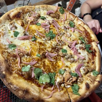 Pizza Beer & Jukebox - Pizza Near Me - Chicago, Illinois