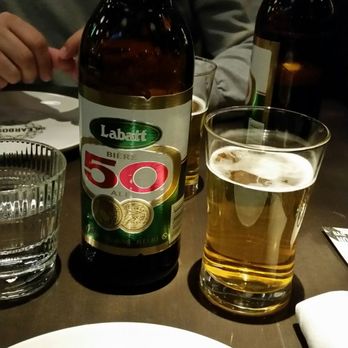 The Carbon Bar - 710ml beer = $12CAD - Barbeque Near Me - Toronto, Ontario