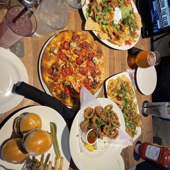 Yard House - New American Near Me - Concord, California