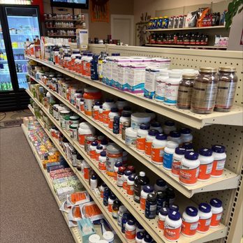 Stans Vitamins & Supplements - shelves of vitamins - Vitamins & Supplements Near Me - Doylestown, Pennsylvania Stans Vitamins & Supplements - shelves of vitamins - Vitamins & Supplements Near Me - Doylestown, Pennsylvania