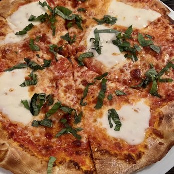 La Cosecha Bar + Restaurant - Margherita pizza - Spanish Near Me - Paso Robles, California La Cosecha Bar + Restaurant - Margherita pizza - Spanish Near Me - Paso Robles, California