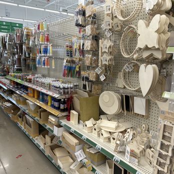 Dollar Tree - Art supplies - Discount Store Near Me - Manor, Texas