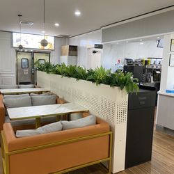 Sweet Musings Bakery & Cafe - Inside