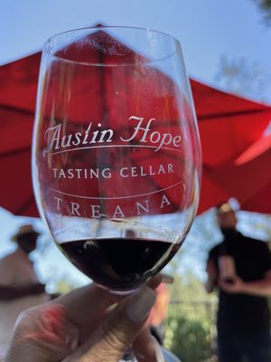 Austin Hope & Treana Tasting Cellar by null