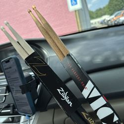 Guitar Center - We got the beat