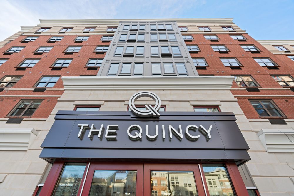 THE QUINCY Updated August 2024 42 Photos & 21 Reviews 120 Neilson St, New Brunswick, New